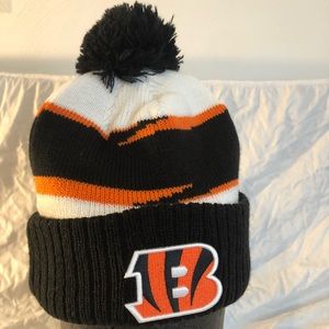 Cincinnati Bengals knit beanie